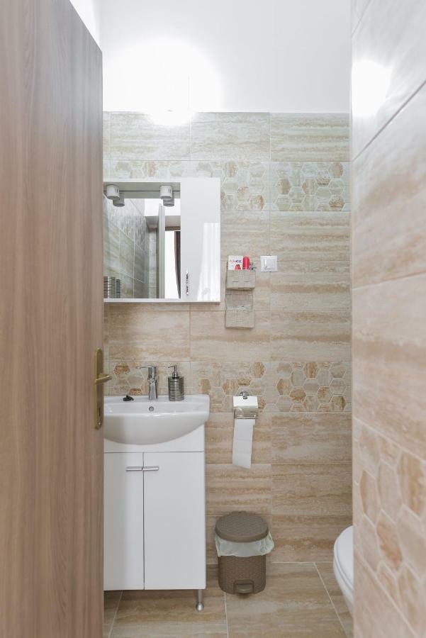 Casa Vlabisa Centru Hotel Клуж-Напока Екстериор снимка