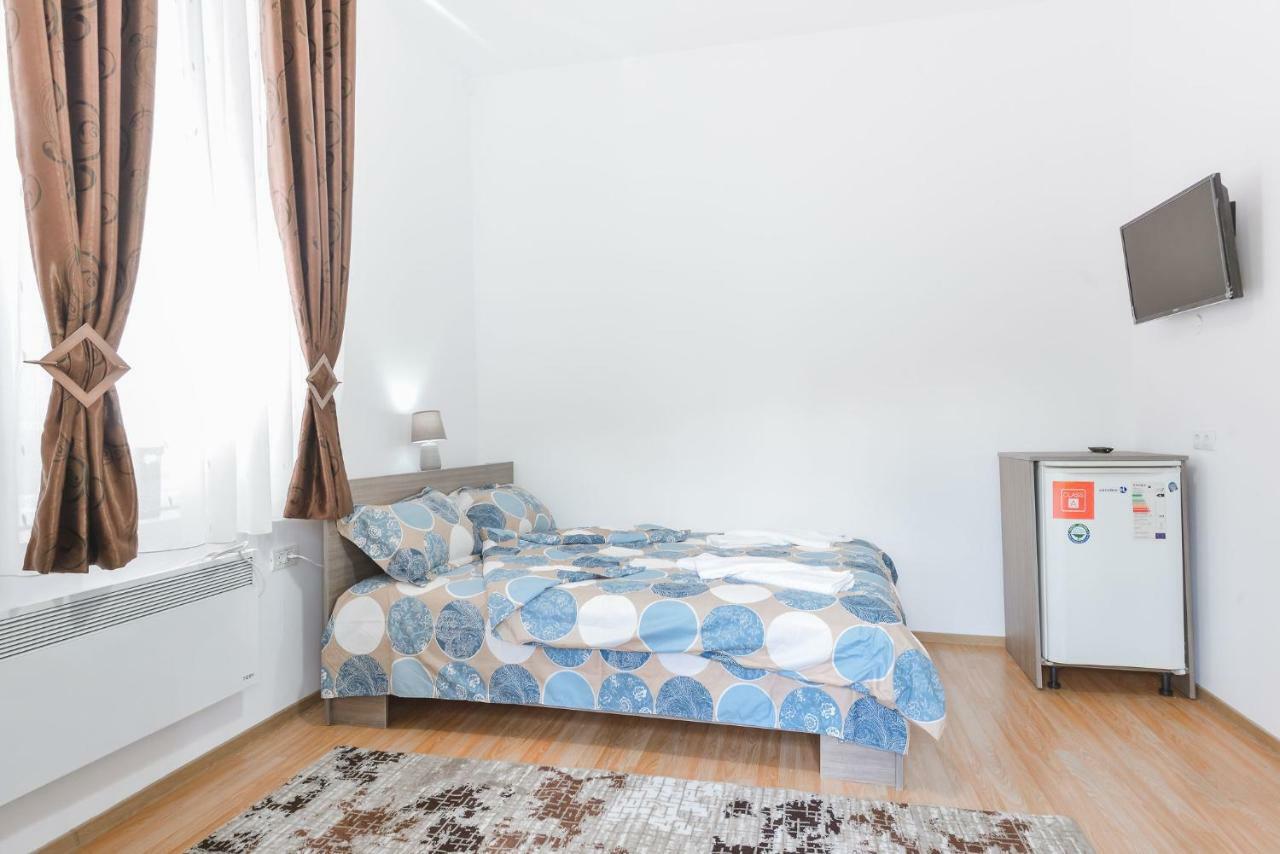 Casa Vlabisa Centru Hotel Клуж-Напока Екстериор снимка