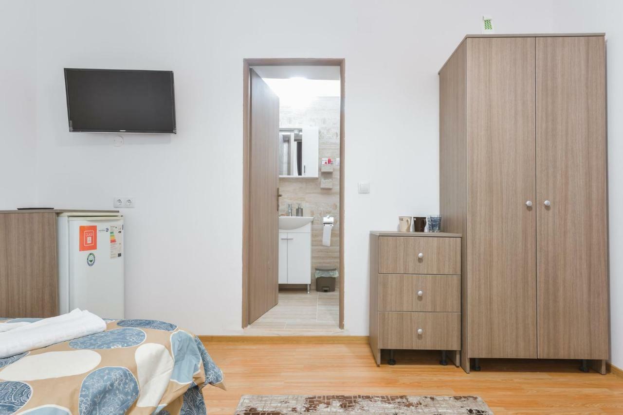 Casa Vlabisa Centru Hotel Клуж-Напока Екстериор снимка